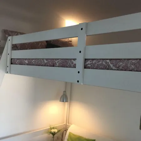 Cozy Studio Apartment