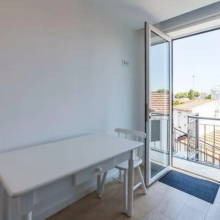 Cozy Studio Apartment